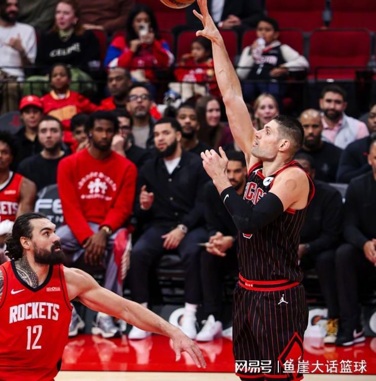 开云官方网站-火箭赢球仍存隐患，杜兰特无可挑剔！阿门两点该夸，申京做好一事