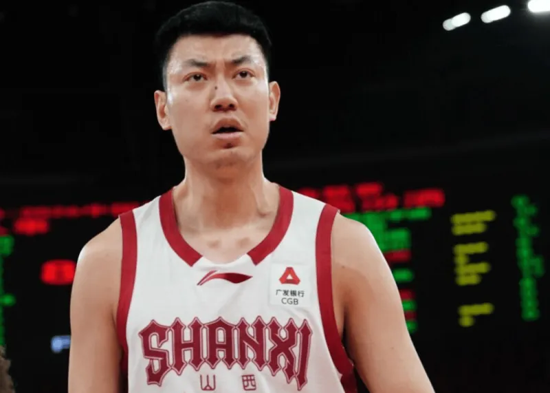 开云登录入口-焦海龙全场出战27分钟，投篮8中2得到6分7篮板4助攻1抢断